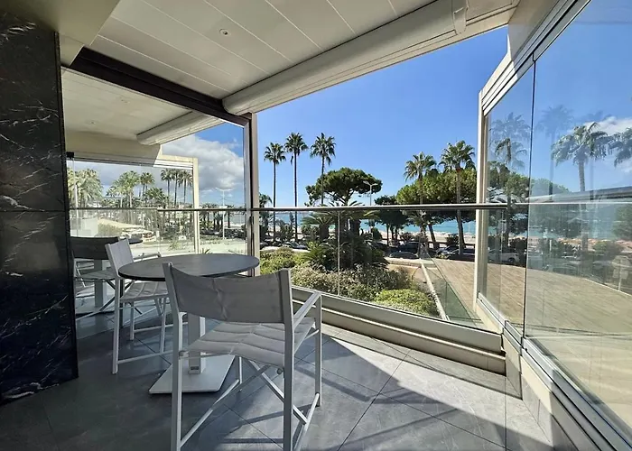 Superbe 2 Pièces - Première Ligne Croisette * Cannes
